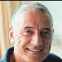 Álvaro T.
